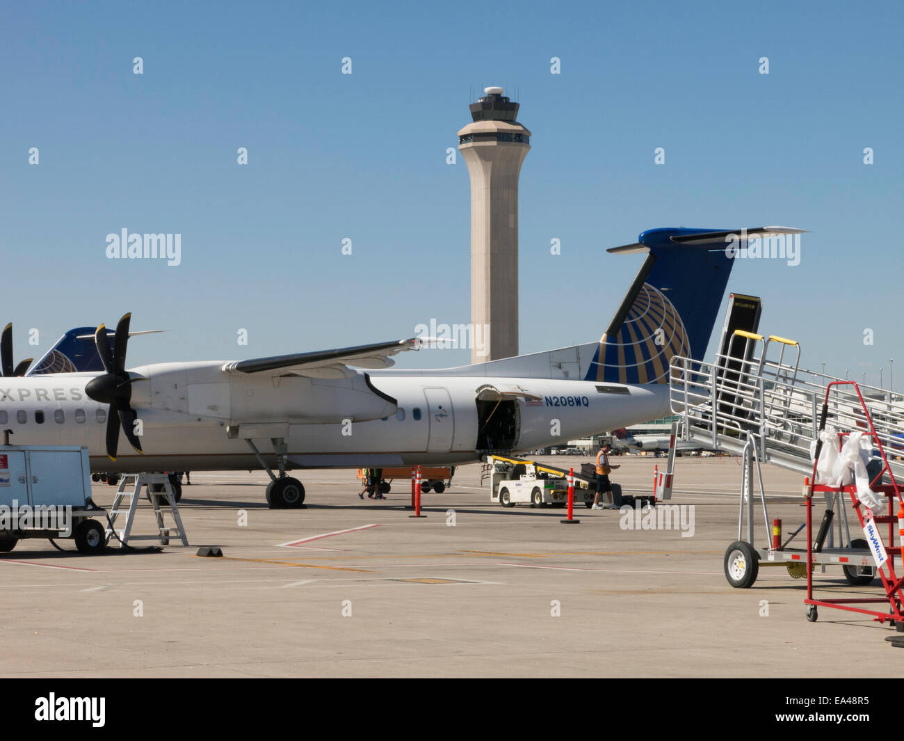 Regno di aeromobili, porta di aeroporto e Area di taxi, dall'Aeroporto di Denver, Stati Uniti d'America Foto Stock
