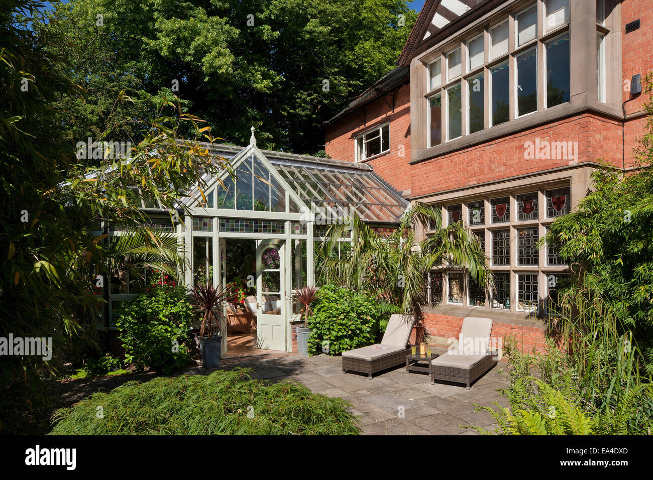 Conservatorio di giardino, Casa di Hargreaves, Nottingham, Regno Unito. Foto Stock