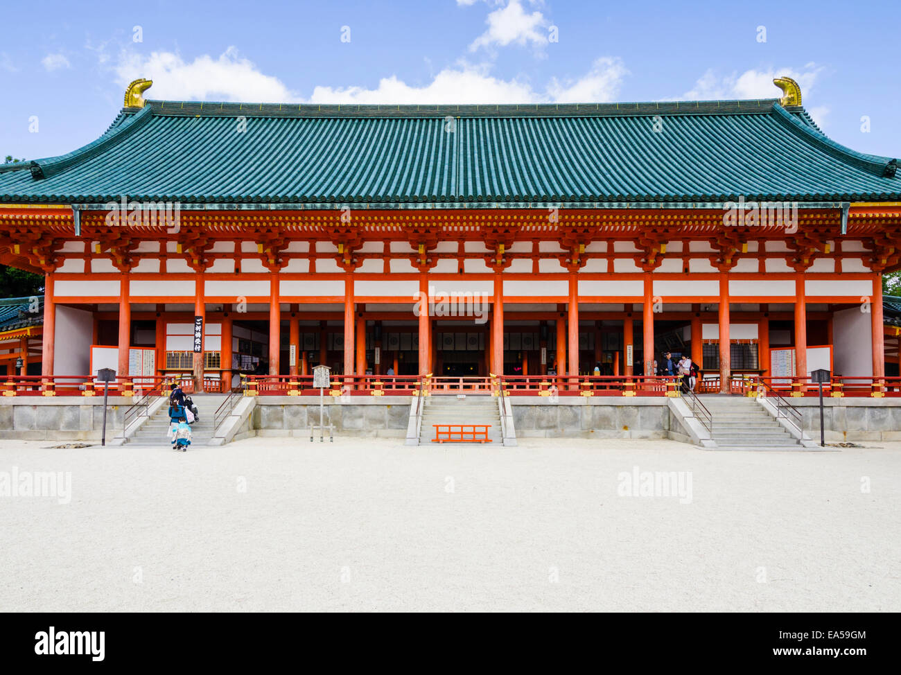 Sala principale del Santuario Heian, Kyoto, Kansai, Giappone Foto Stock