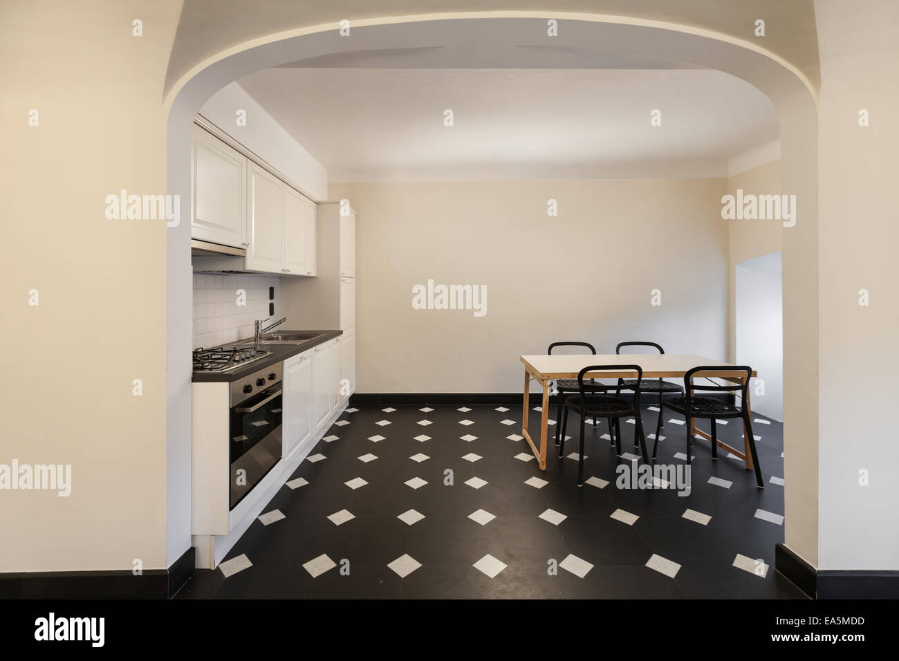 Bella cucina domestica, pavimento in marmo Foto Stock