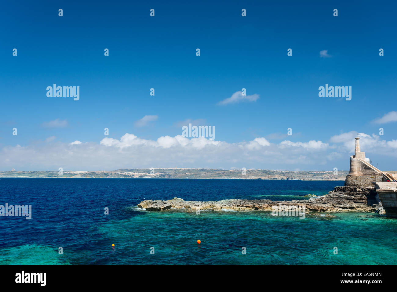 Marfa Harbour Malta Gozo lontano Foto Stock