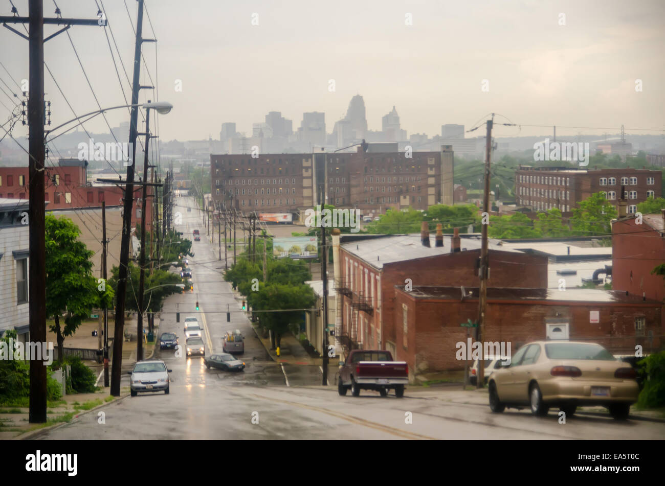 Cincinnati skyline sul giorno di pioggia Foto Stock