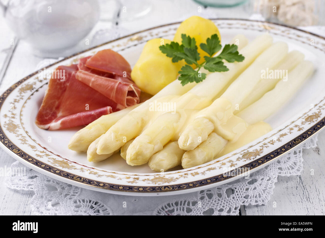 asparagi bianchi Foto Stock