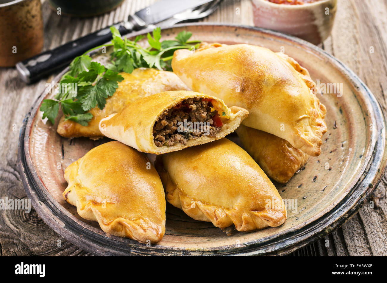 Le empanadas con la carne di suolo Foto Stock