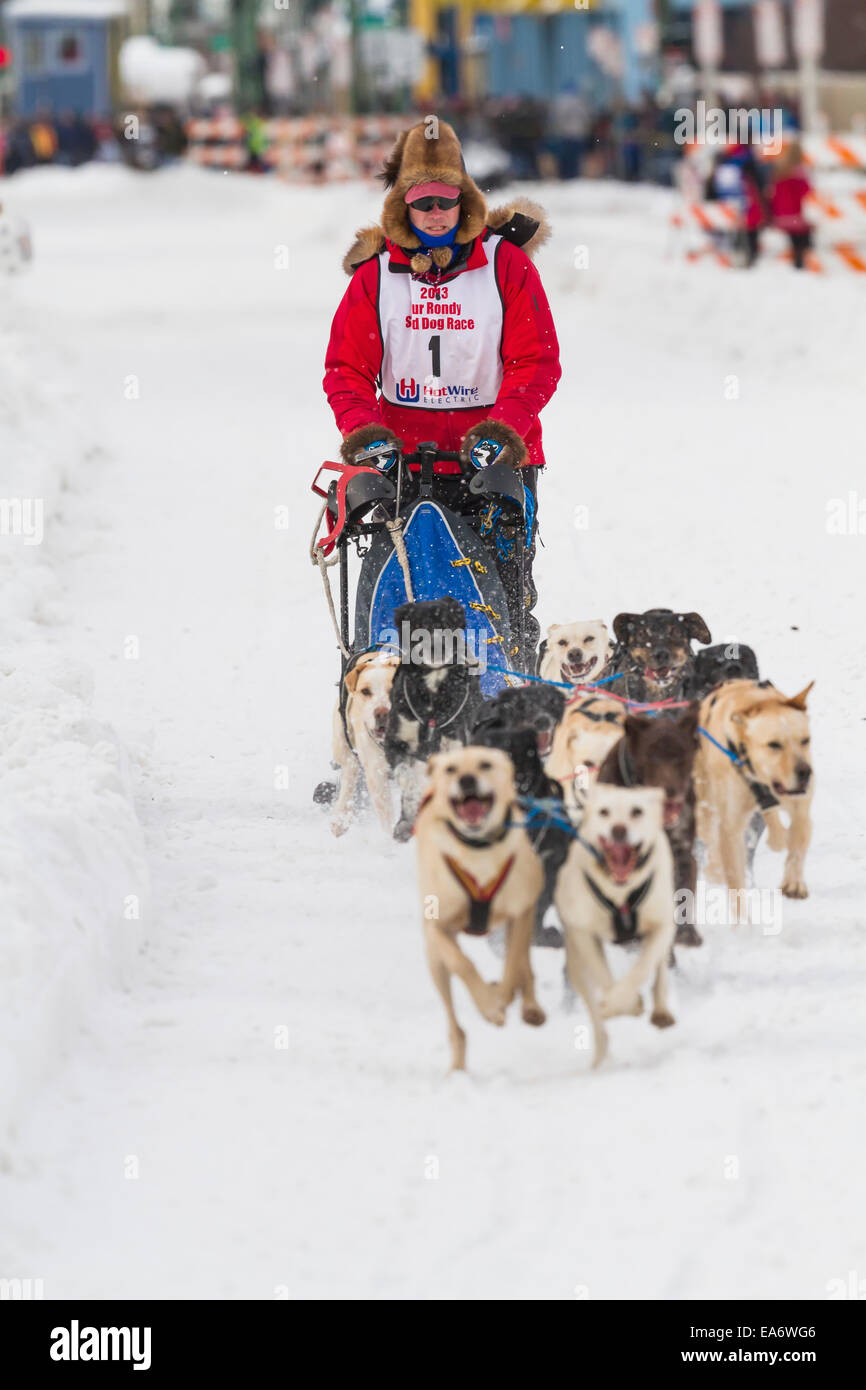 Team,Husky,Snow,lo sleddog,Musher Foto Stock