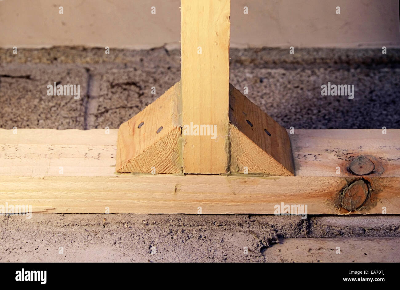 Garage conversione in corso come nuovo bagno Foto Stock