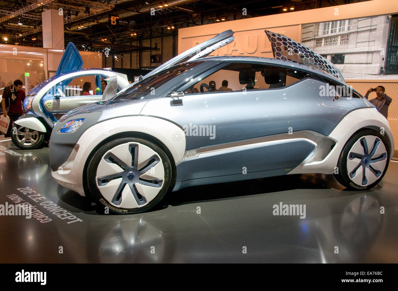 Madrid, Spagna - un elettrico Tata carrello sulla Tata stand presso il Salon internacional del Automovil Ecologico y de la Movilidad così Foto Stock