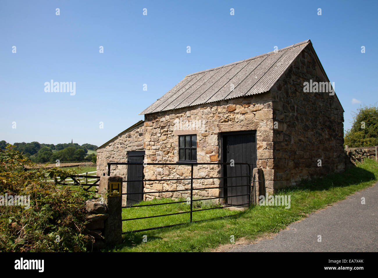 Un fienile in una fattoria nel Derbyshire, England, Regno Unito Foto Stock