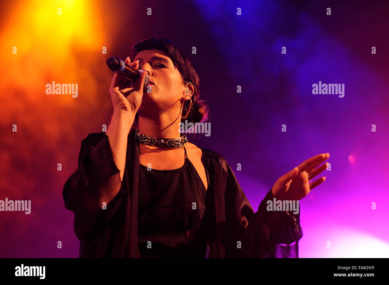 Barcellona - 23 Maggio: Jessie Ware, un cantautore britannico, esegue presso Heineken Primavera Sound Festival 2013. Foto Stock