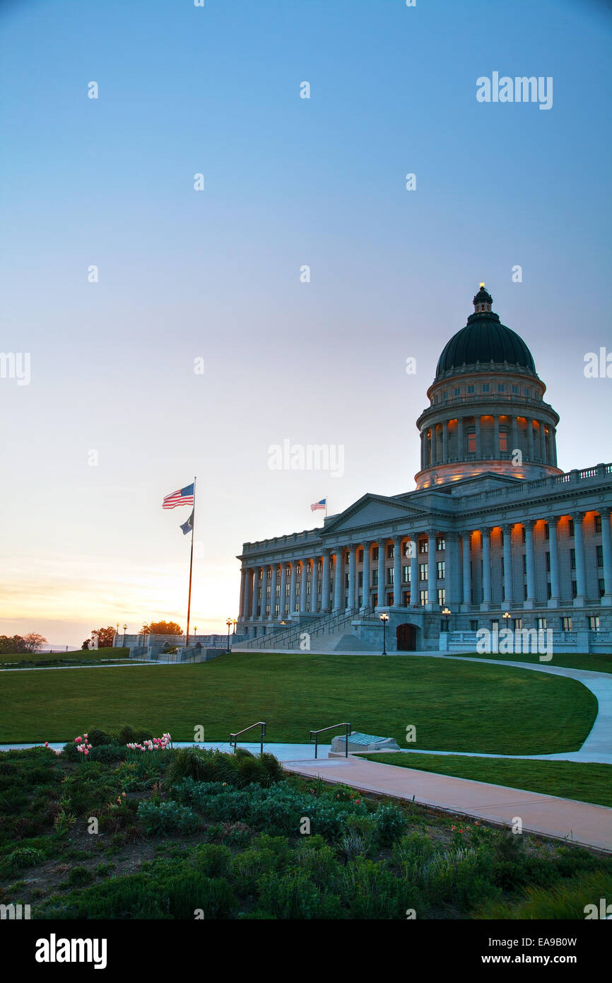 La Utah State Capitol Building a Salt Lake City in serata Foto Stock