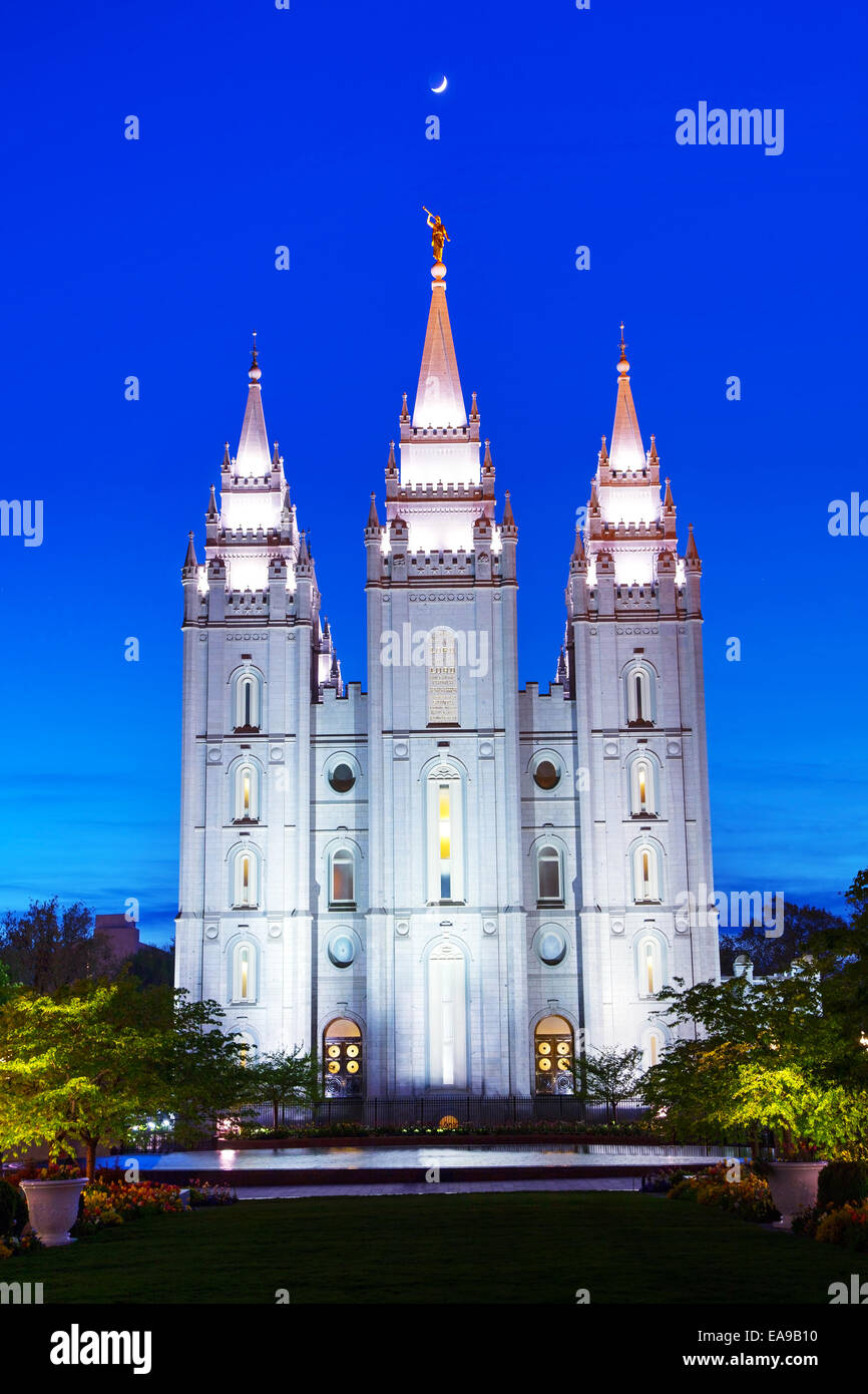 Mormoni Tempio di Salt Lake City, UT nella notte Foto Stock