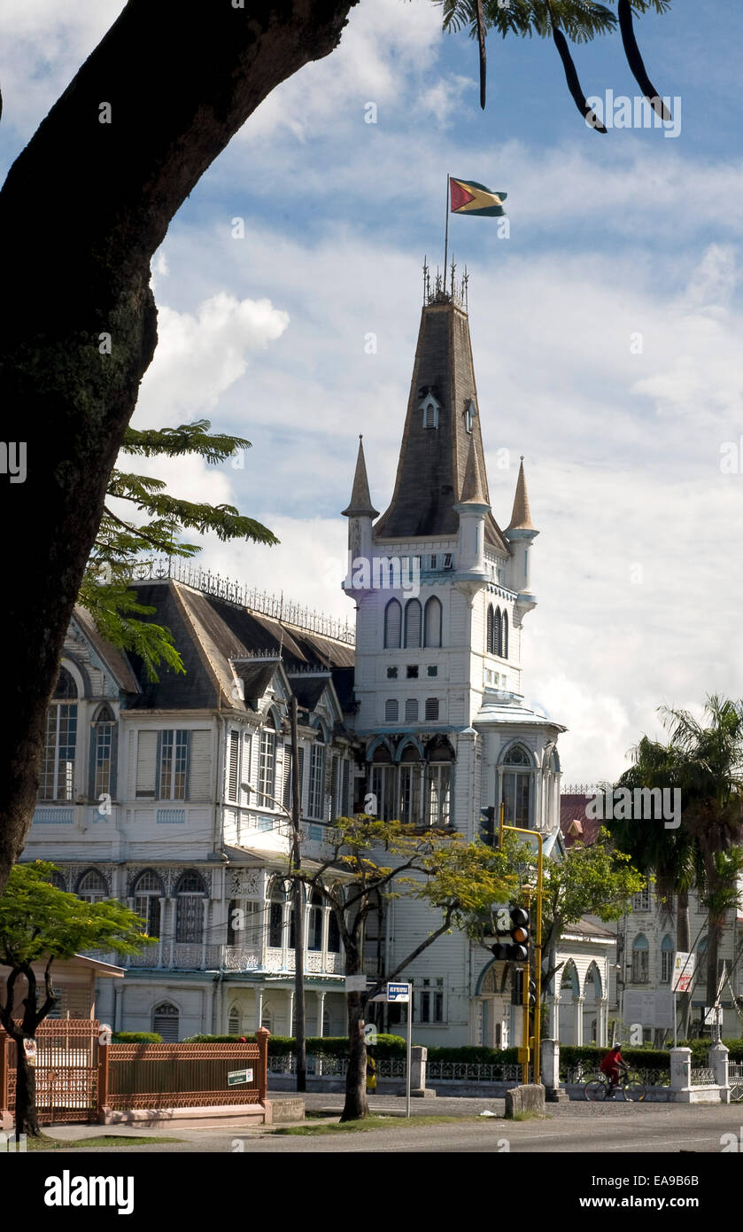 Georgetown, Demerara Mahaica, GUYANA. 9 Nov, 2014. 09 Novembre, 2014. Il governo nazionale ha impegnato 200 milioni di dollari Guyenese per ripristinare la Geargetown City Hall che è caduto in rovina in Georgetown, Guyana. © Ralph Lauer/ZUMA filo/Alamy Live News Foto Stock