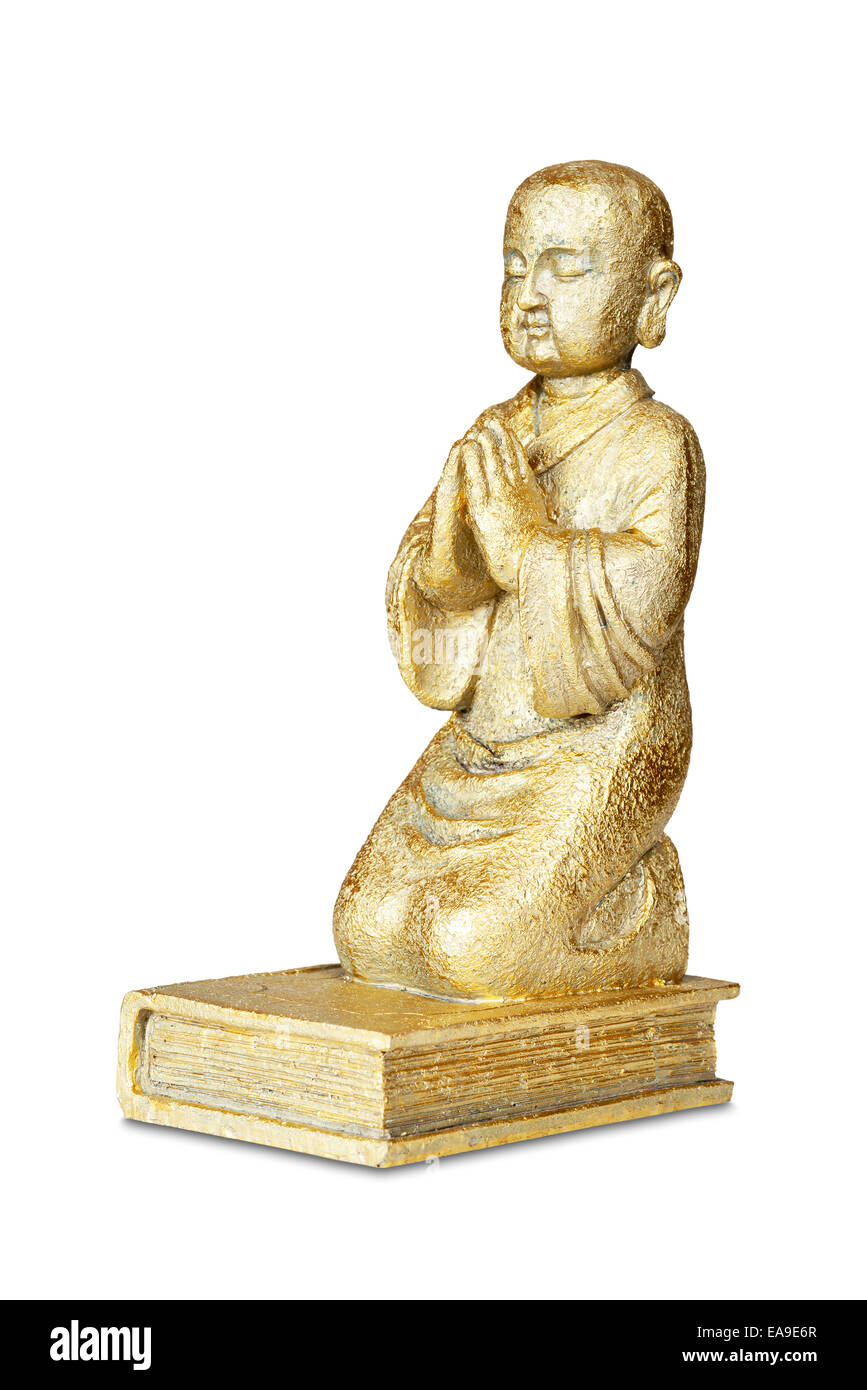 Oro statua del Buddha isolato su bianco con tracciato di ritaglio Foto Stock