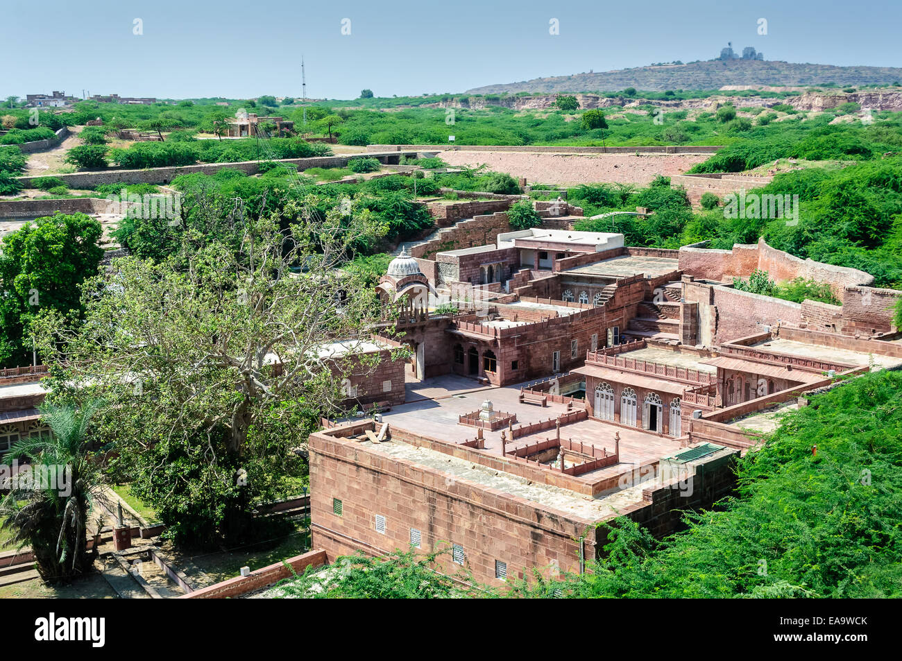 Rovine di templi della antica città di Mandor, Jodhpur, Rajasthan, India Foto Stock