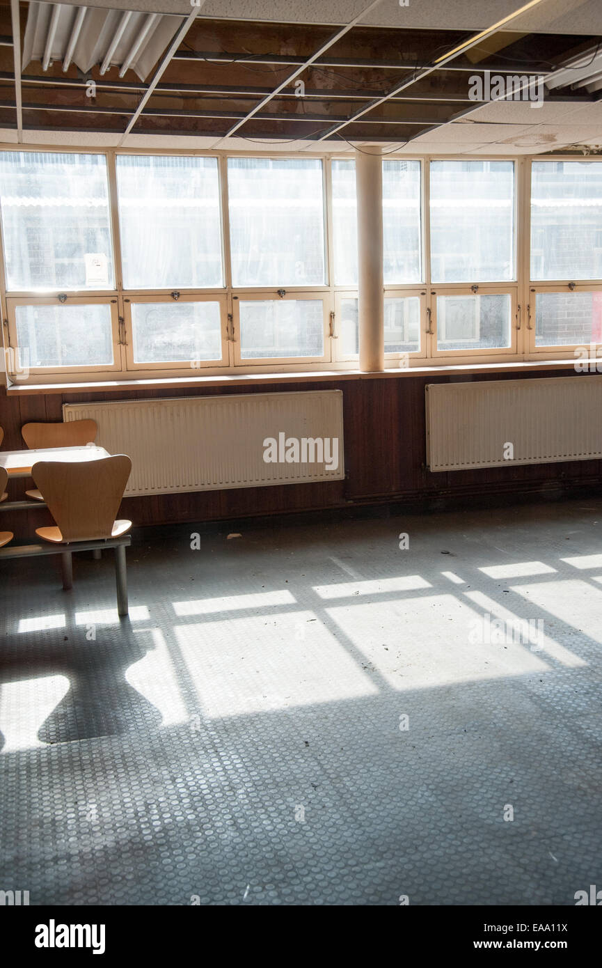 Maltby Main Colliery, South Yorkshire, fotografata nel 2014 prima della demolizione, un ricordo del patrimonio carbonifero britannico e dello sciopero dei minatori del 1984. Foto Stock