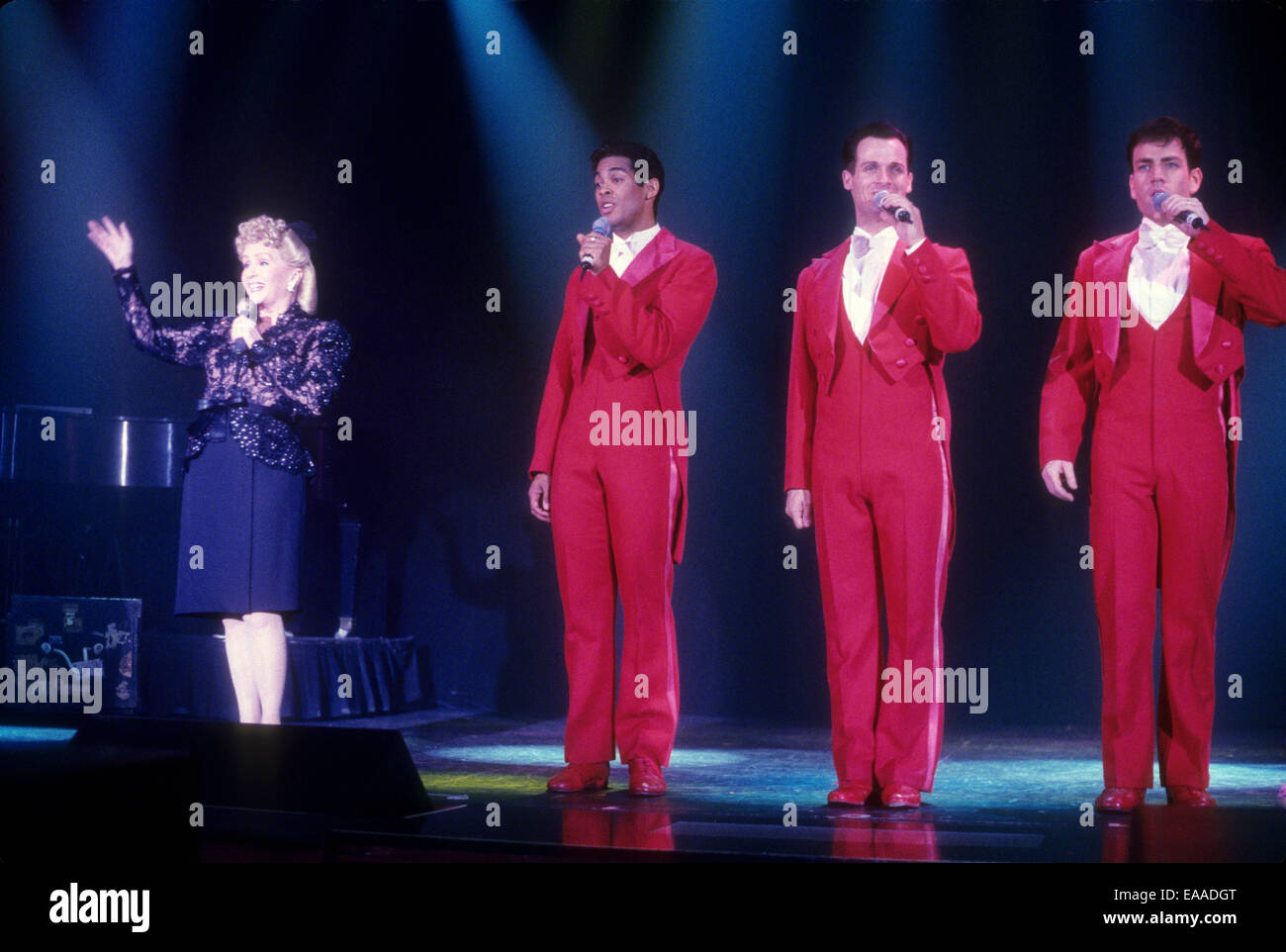 LAS VEGAS NV - Gennaio 1: Debbie Reynolds apre la Debbie Reynolds Hollywood Hotel in Las Vegas, Nevada, il 1 gennaio 1996. Foto Stock