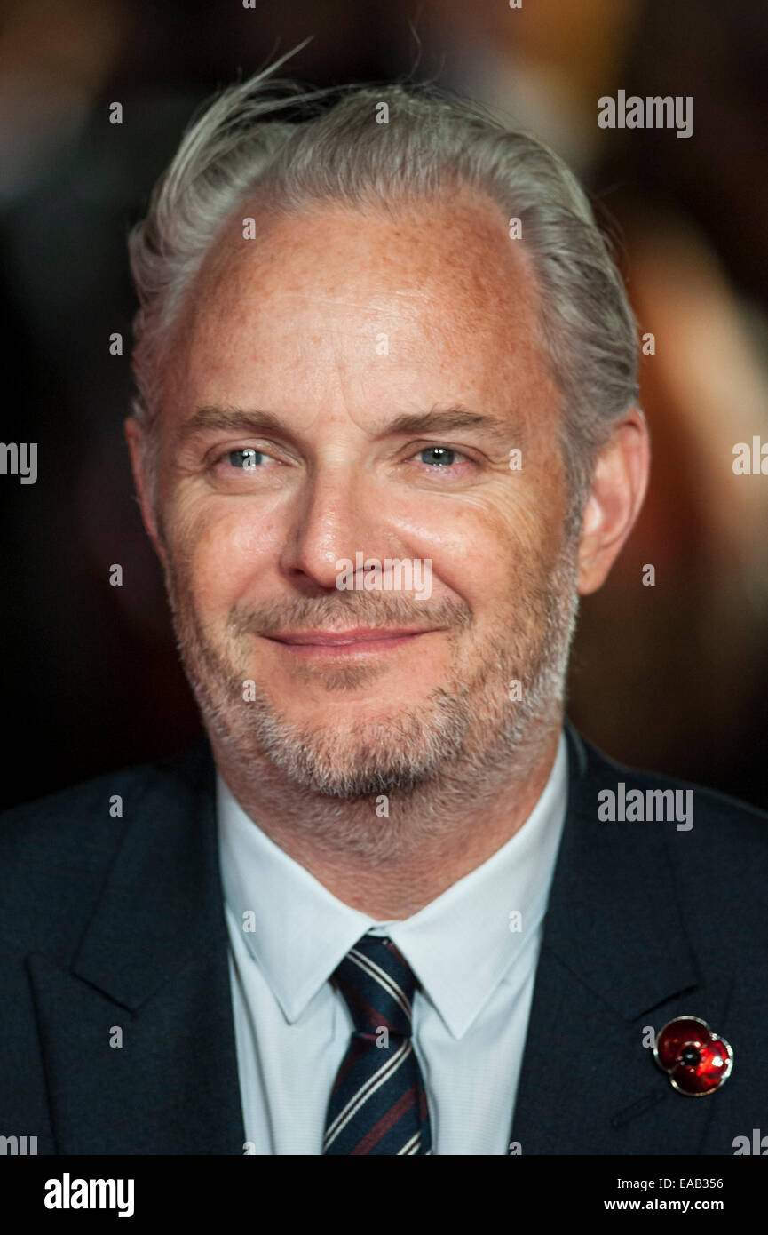 Londra, Regno Unito. Decimo Nov, 2014. Francis Lawrence assiste la Premiere mondiale della fame giochi: Mockingjay Parte 1 su 10/11/2014 di Odeon Leicester Square, Londra. Persone nella foto: Francis Lawrence. Credito: Julie Edwards/Alamy Live News Foto Stock
