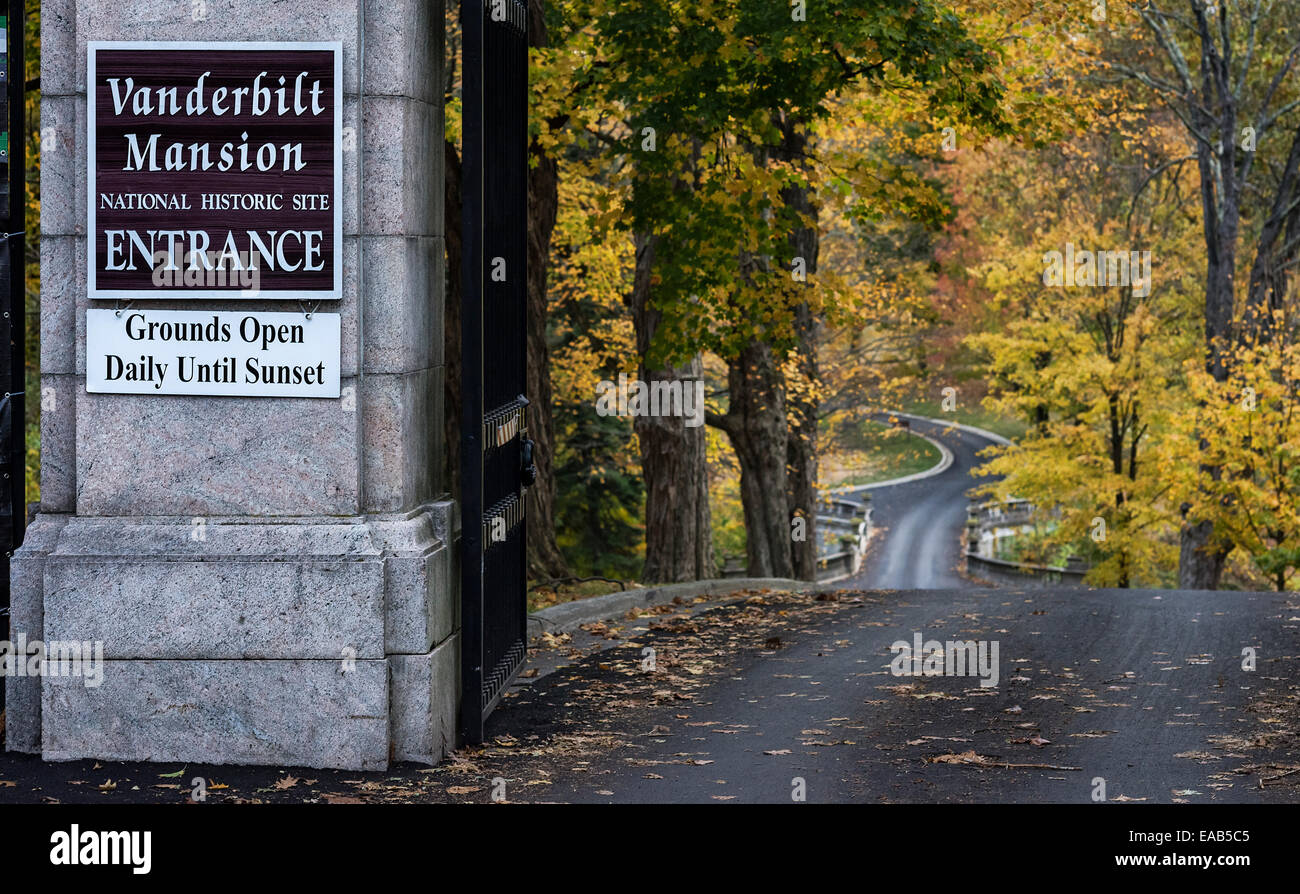 Gate al Vanderbilt Mansion National Historic Site, Hyde Park, New York, Stati Uniti d'America Foto Stock