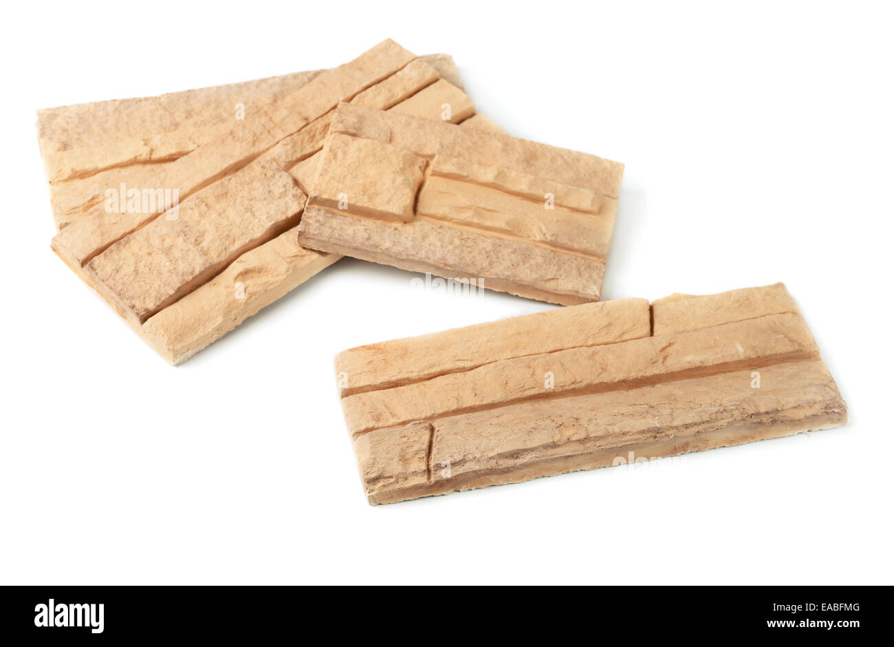 Pietra artificiale di piastrelle a parete isolata su bianco Foto Stock