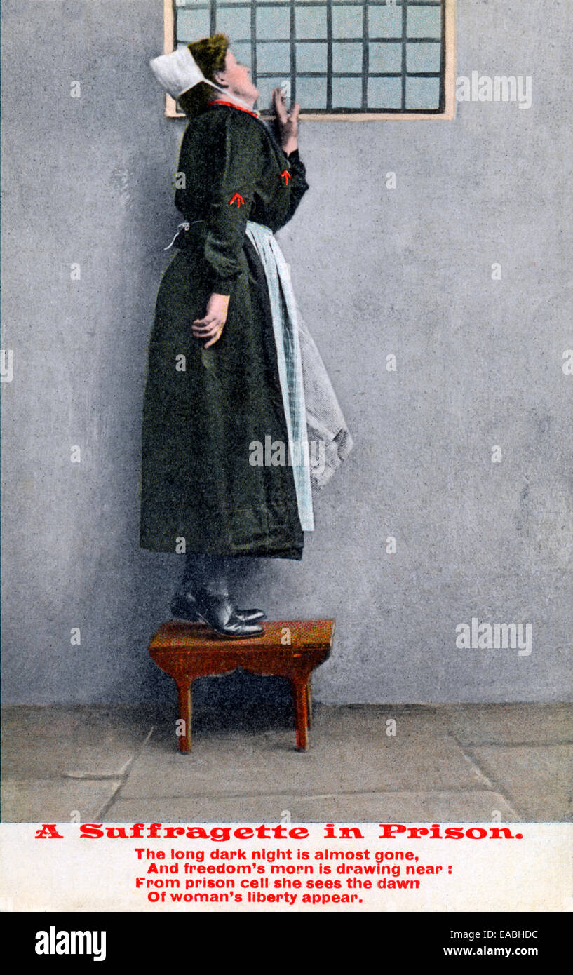Un Suffragette in prigione, Edwardian cartolina di un campione del carcere di suffragio femminile in prossimità della fine della sua frase Foto Stock