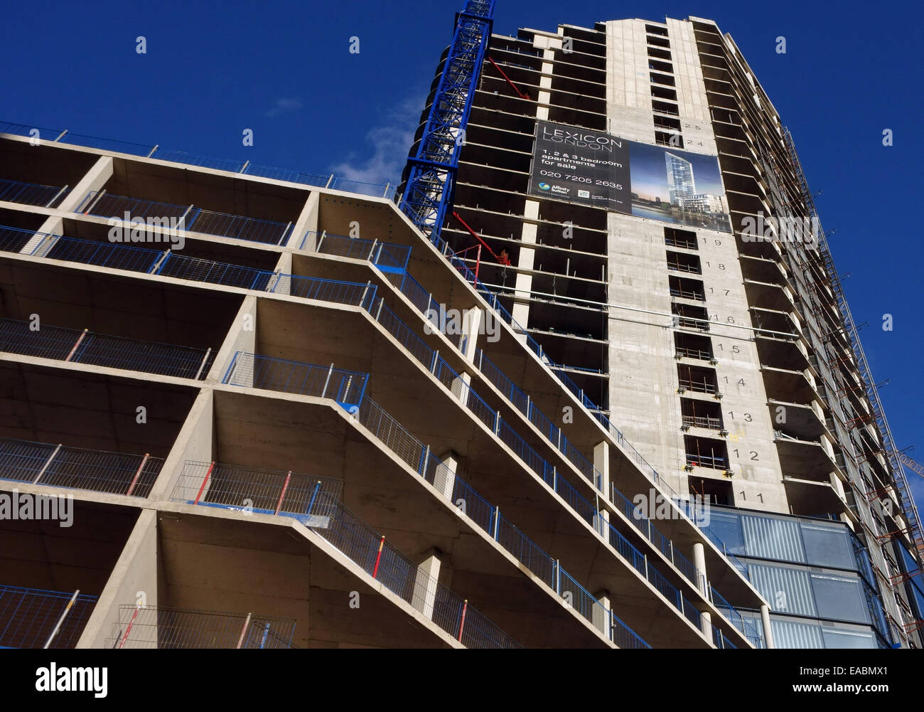 Lessico appartamenti di lusso allo sviluppo nel bacino della città, Islington, Londra Foto Stock