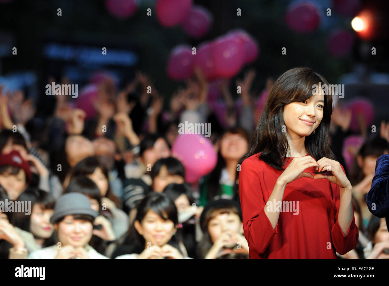 L'attrice Hyo-Joo Han assiste premiere evento per la sua prima apparizione nel film giapponese a Tokyo International Film Festival. Foto Stock