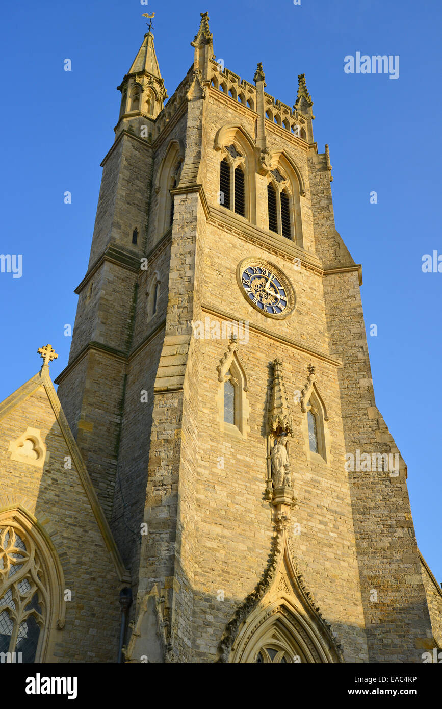 Chiesa di San Tommaso, St Thomas' Square, Newport, Isle of Wight, England, Regno Unito Foto Stock