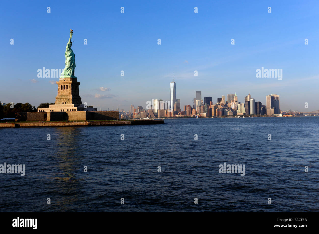 Statua della Libertà del porto di New York Foto Stock