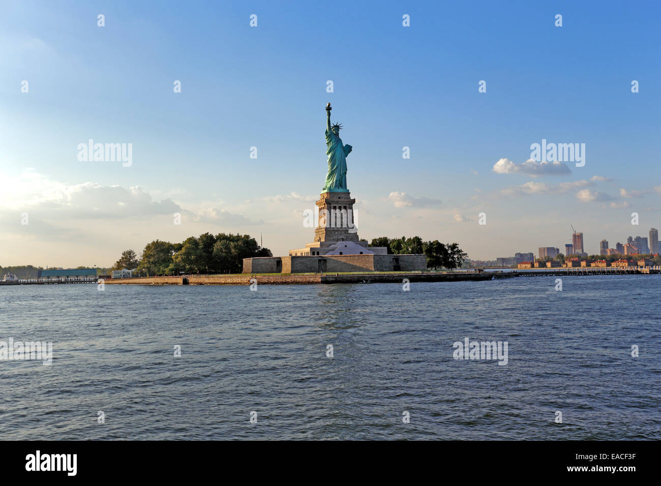 Statua della Libertà del porto di New York Foto Stock