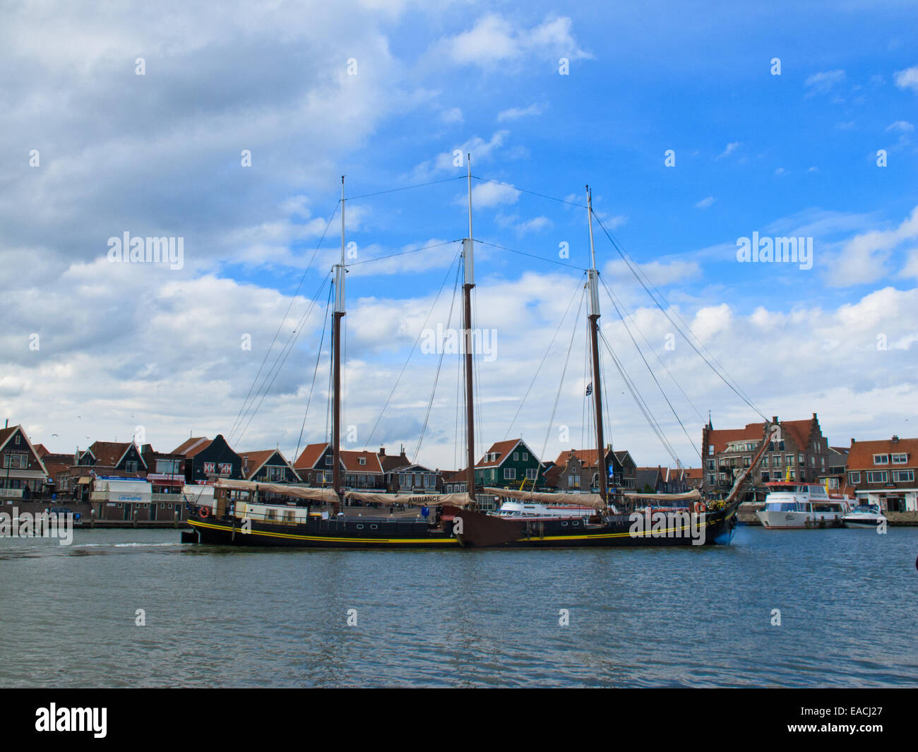 Un turista junk a Volendam. Foto Stock