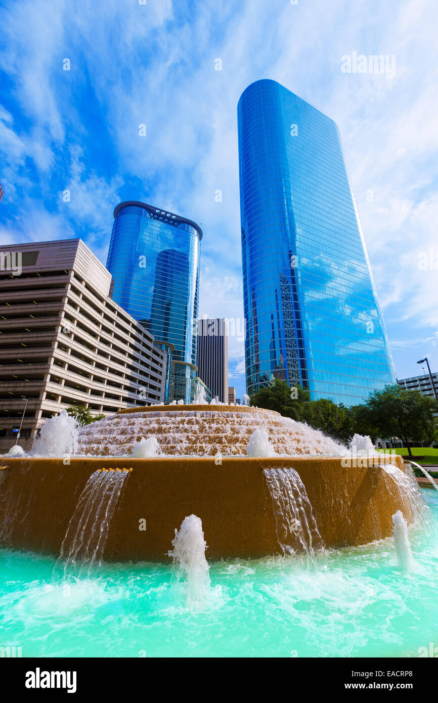 Bob e Vivian Smith fontana nel centro cittadino di Houston Texas US Foto Stock