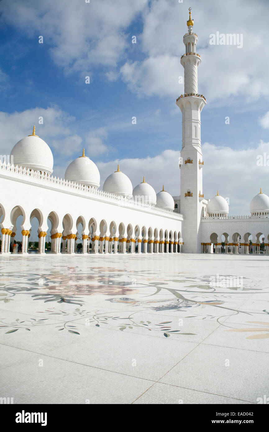 Moschea Sheikh Zayed, Abu Dhabi, Emirato di Abu Dhabi, Emirati Arabi Uniti Foto Stock