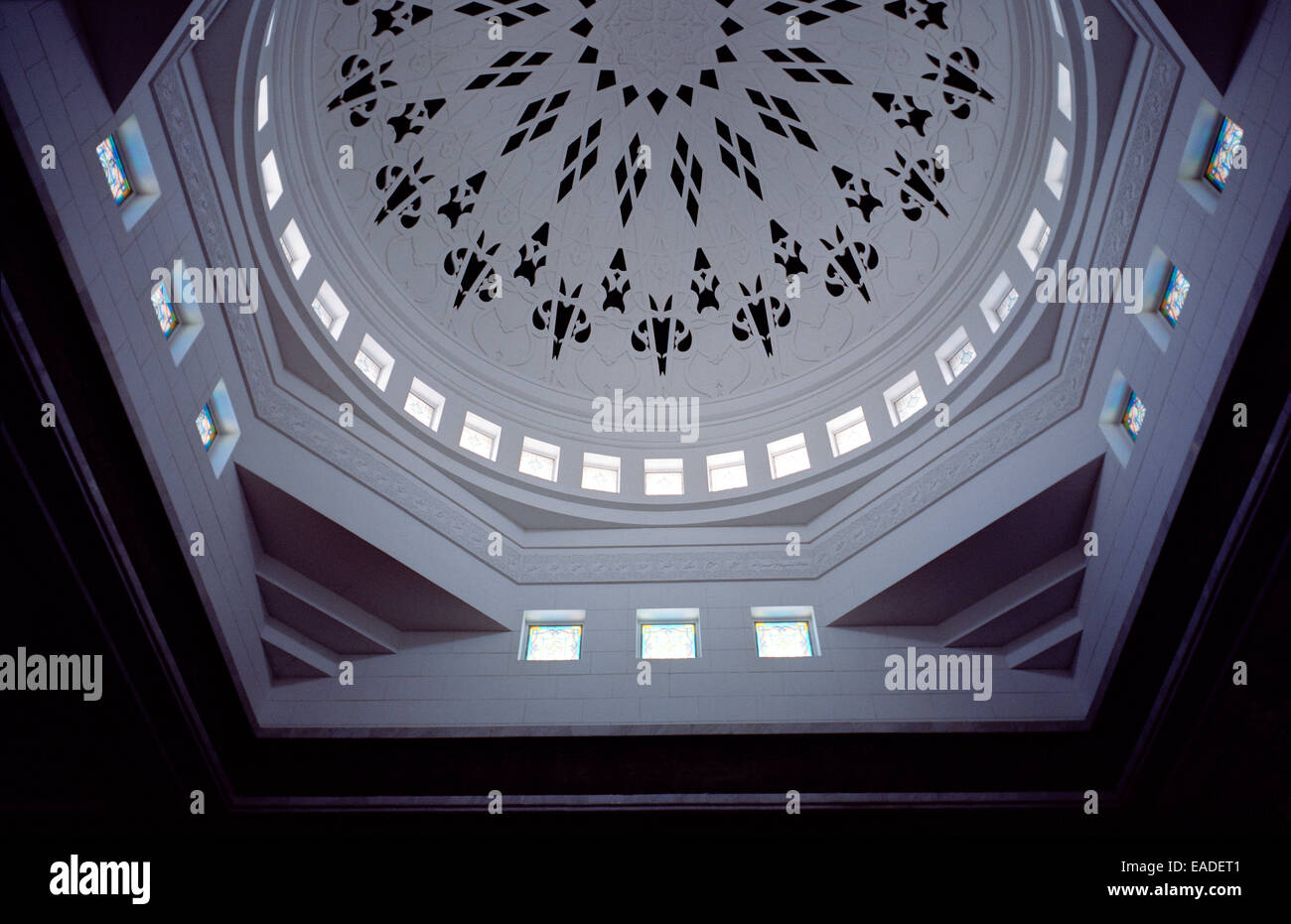 Abstract design Islamico arte in Baitul Ihsan Moschea a Giacarta in Java in Indonesia nel sud-est asiatico in Estremo Oriente. Musulmani Islam religione Travel Foto Stock