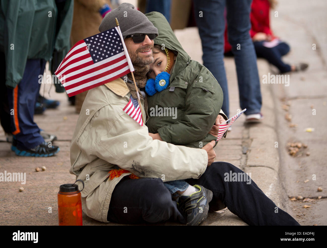 Novembre 11th, 2014 Austin, Texas USA: Veteran's parata del giorno verso il basso Congress Avenue Foto Stock