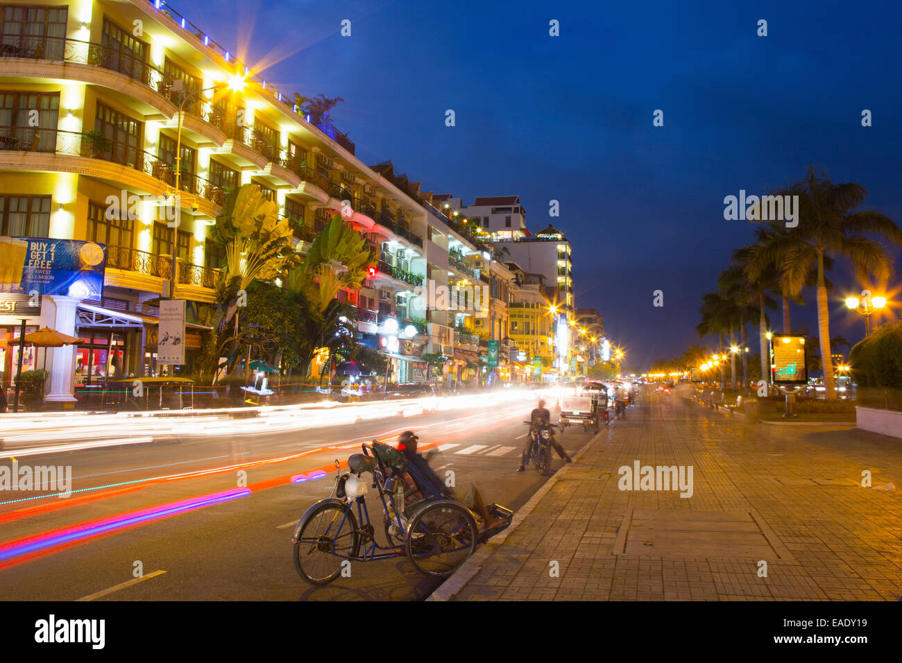 Sisowath Quay Riverside Phnom Penh Foto Stock