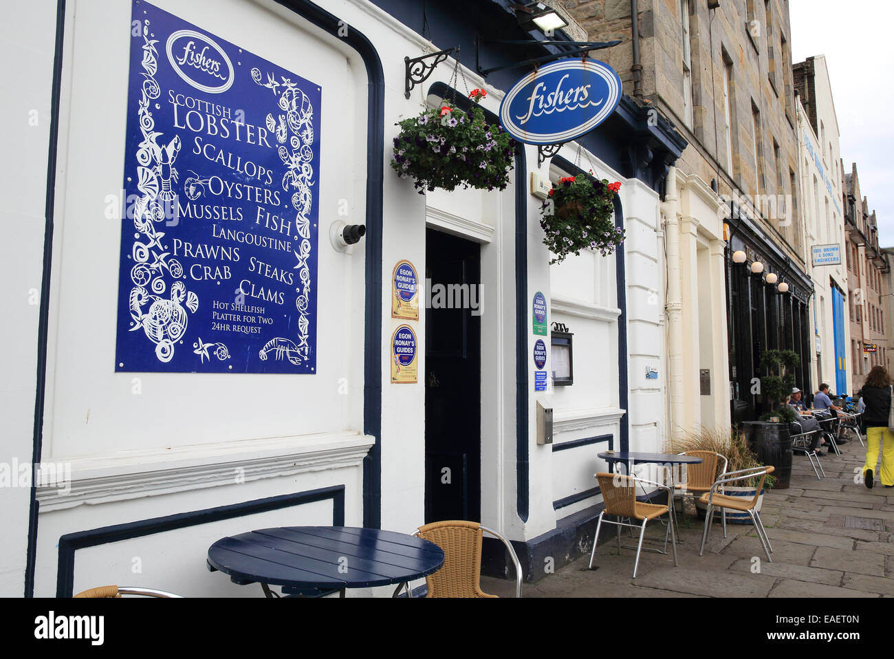 I pescatori' in Leith, un ristorante che serve piatti di pesce e frutti di mare locali in un convertito del xvii secolo torre di avvistamento, a Edimburgo, Scozia Foto Stock