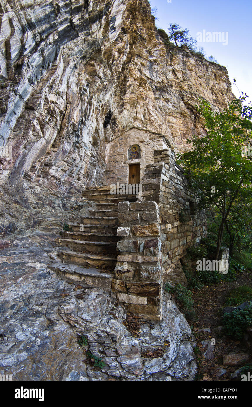 Dettaglio di San Sava hermitage in alto in una montagna vicino Monastero di Studenica Foto Stock