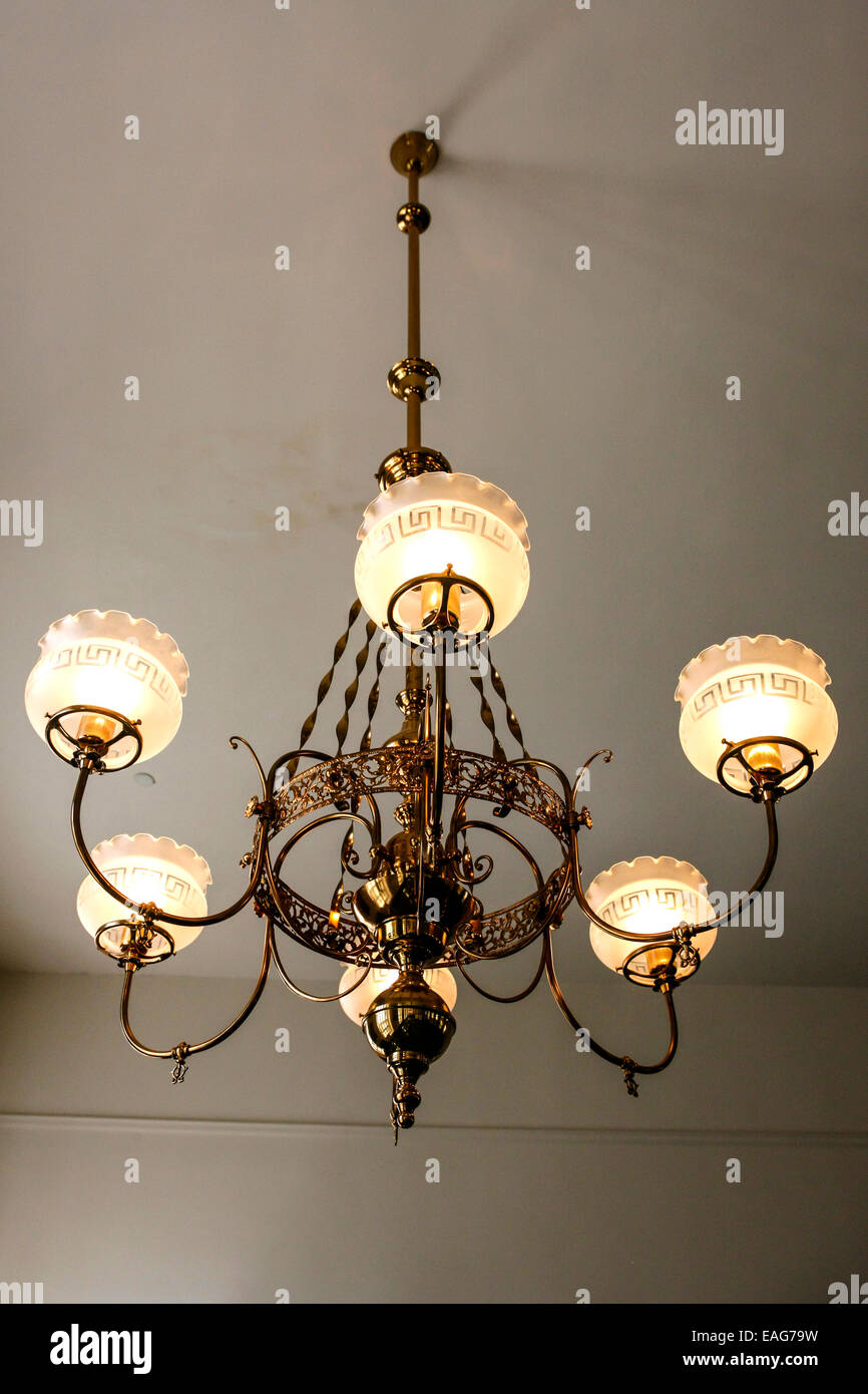 Una lanterna di sei lampadario appeso in Alabama State Capitol Building in Montgomery Foto Stock