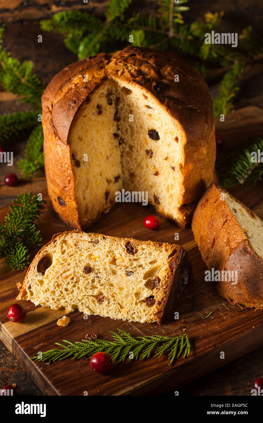 Panettoni artigianali torta alla frutta pronto per Natale Foto Stock