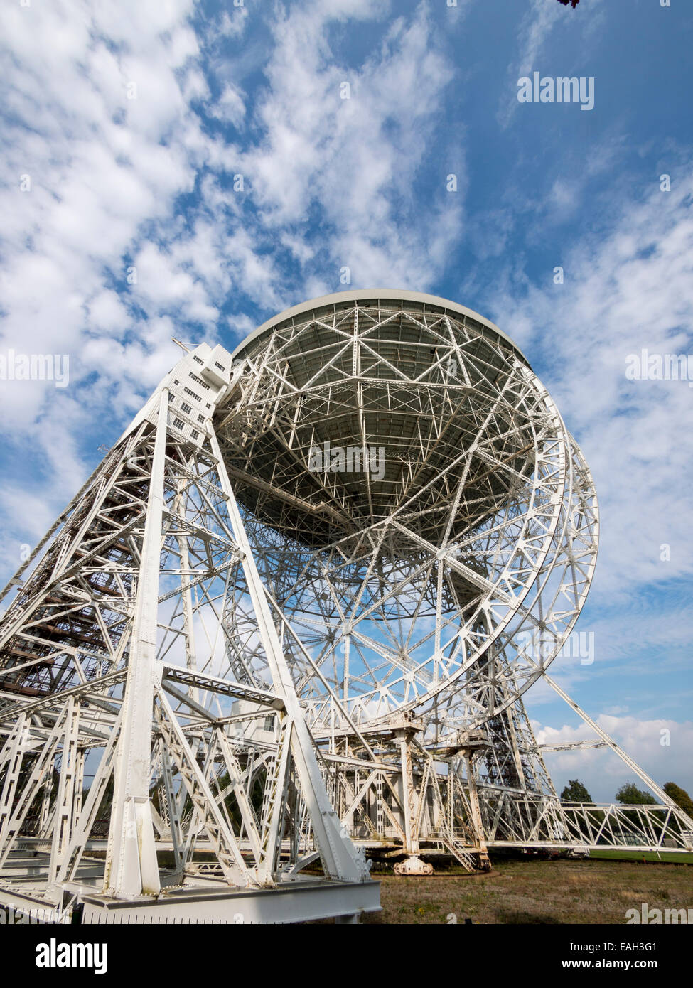 Lovell telescopio al Jodrell Bank Observatory,Cheshire, Regno Unito Foto Stock