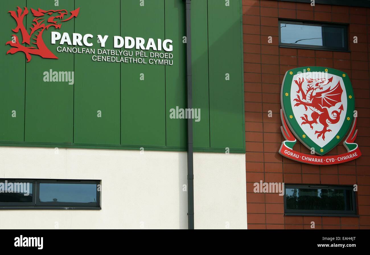 La Football Association of Wales (FAW) campo di allenamento internazionale di calcio chiamato Dragon Park nella città di Newport South Wales GB UK 2014 Foto Stock