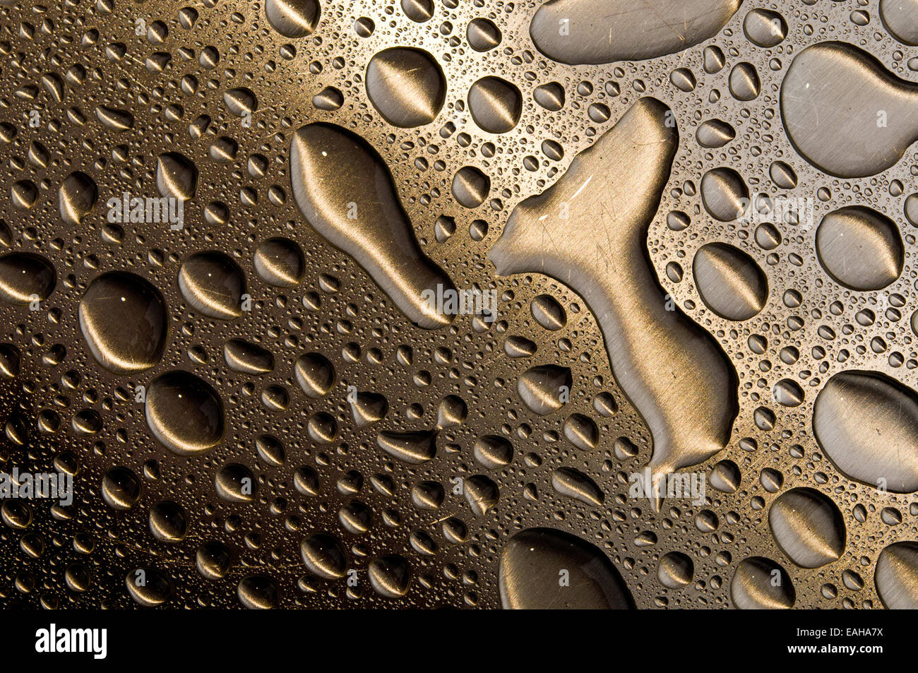 Gocce d'acqua sulla ancora. Bacground astratto Foto Stock