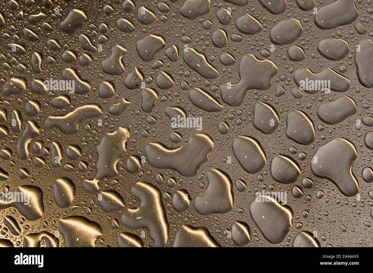 Gocce d'acqua sulla ancora. Bacground astratto Foto Stock