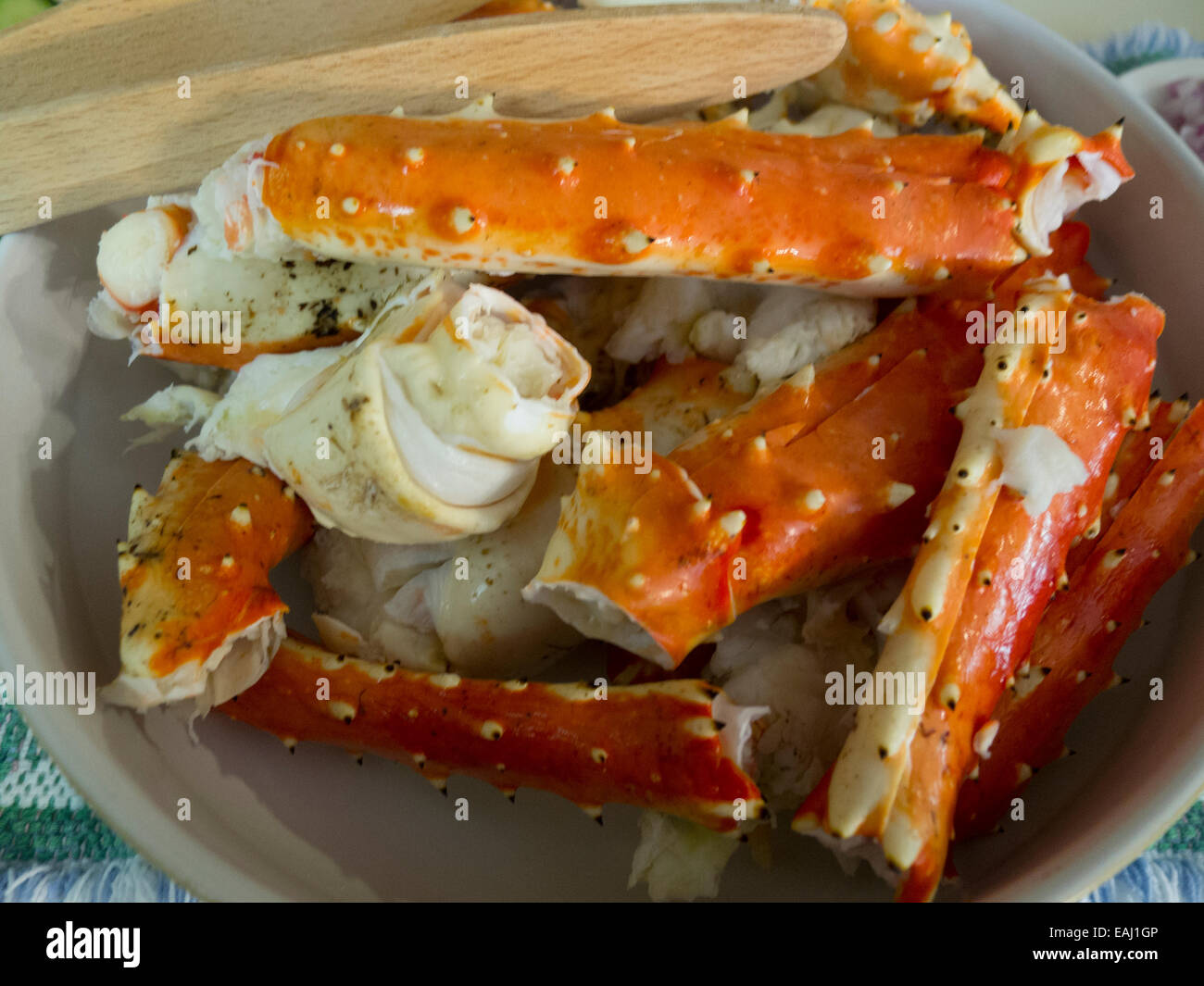 Re gambe di granchio servita a buffet. Foto Stock