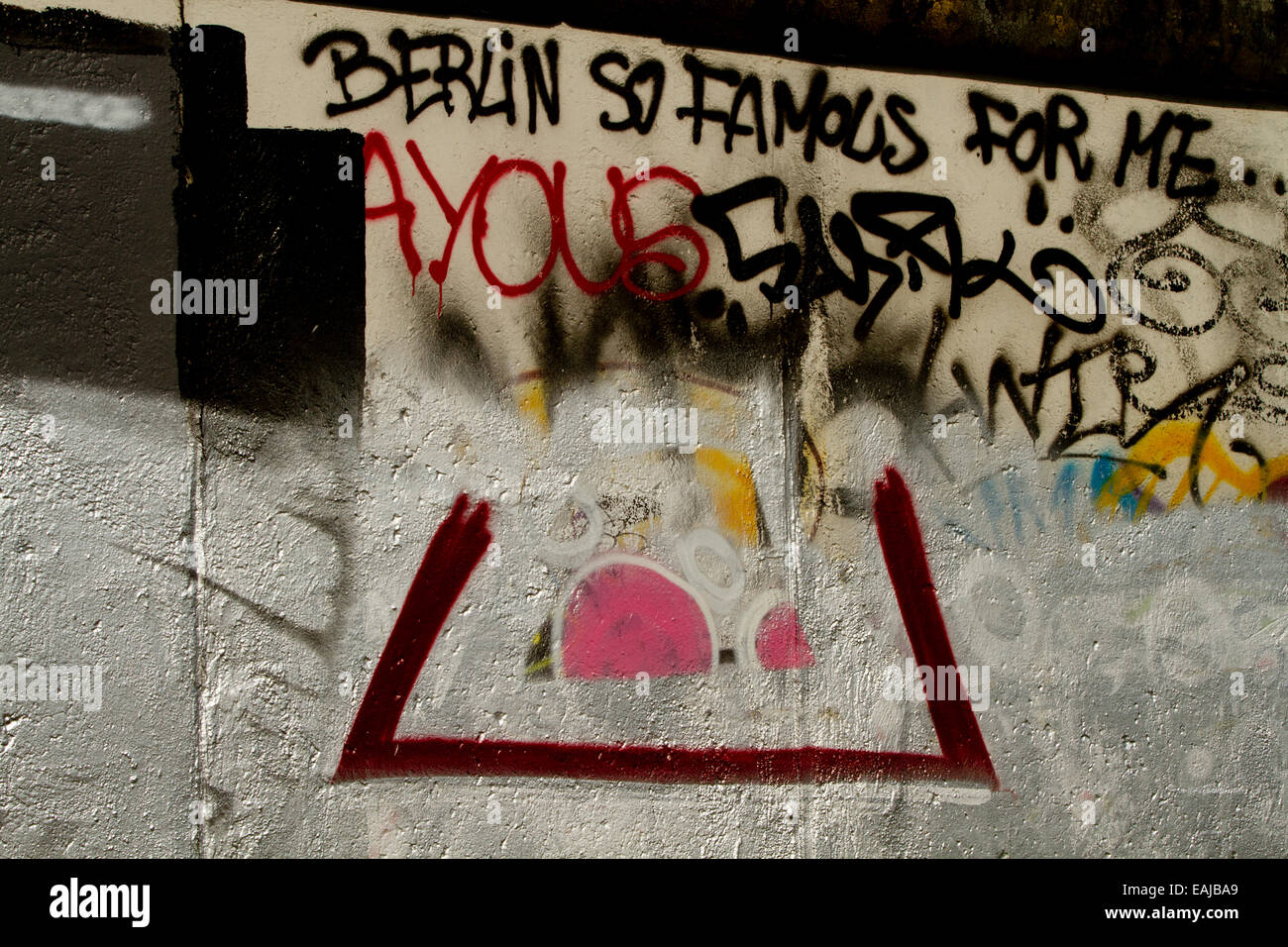 Graffiti Berlino così famoso per me l'arte al muro tag Foto Stock