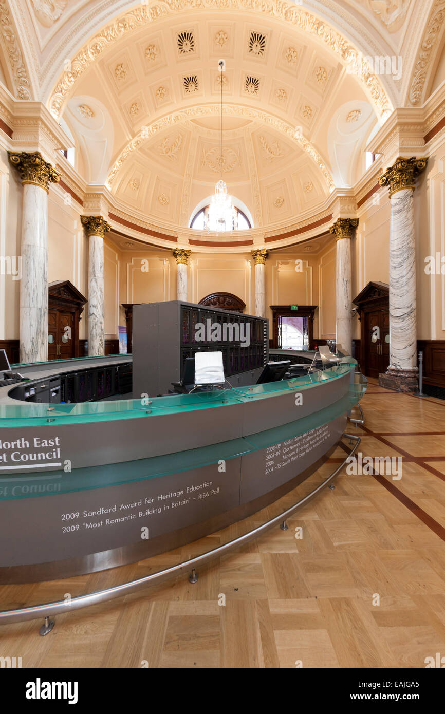 Il soffitto e la cupola della hall di ingresso per il Museo delle Terme Romane in bagno, Somerset Foto Stock