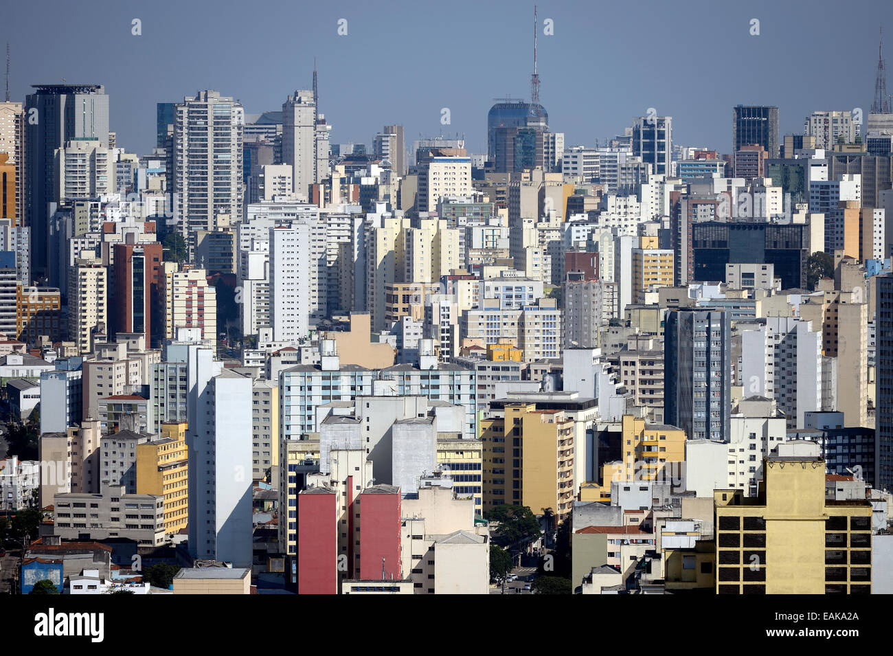 Grattacieli, mare di case, São Paulo, São Paulo, Brasile Foto Stock