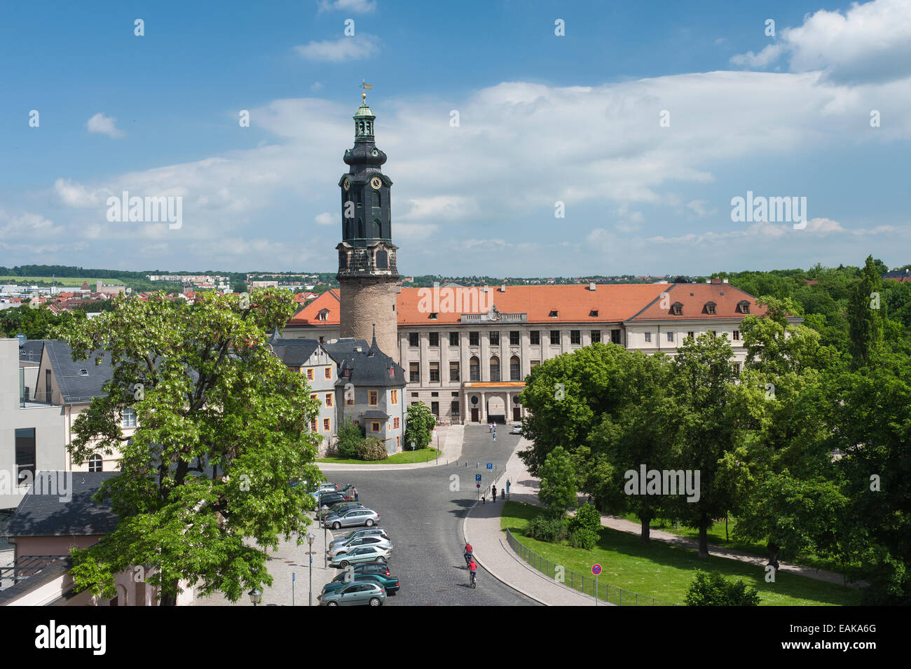 Il castello della città, la facciata principale e la torre, Weimar, Turingia, Germania Foto Stock