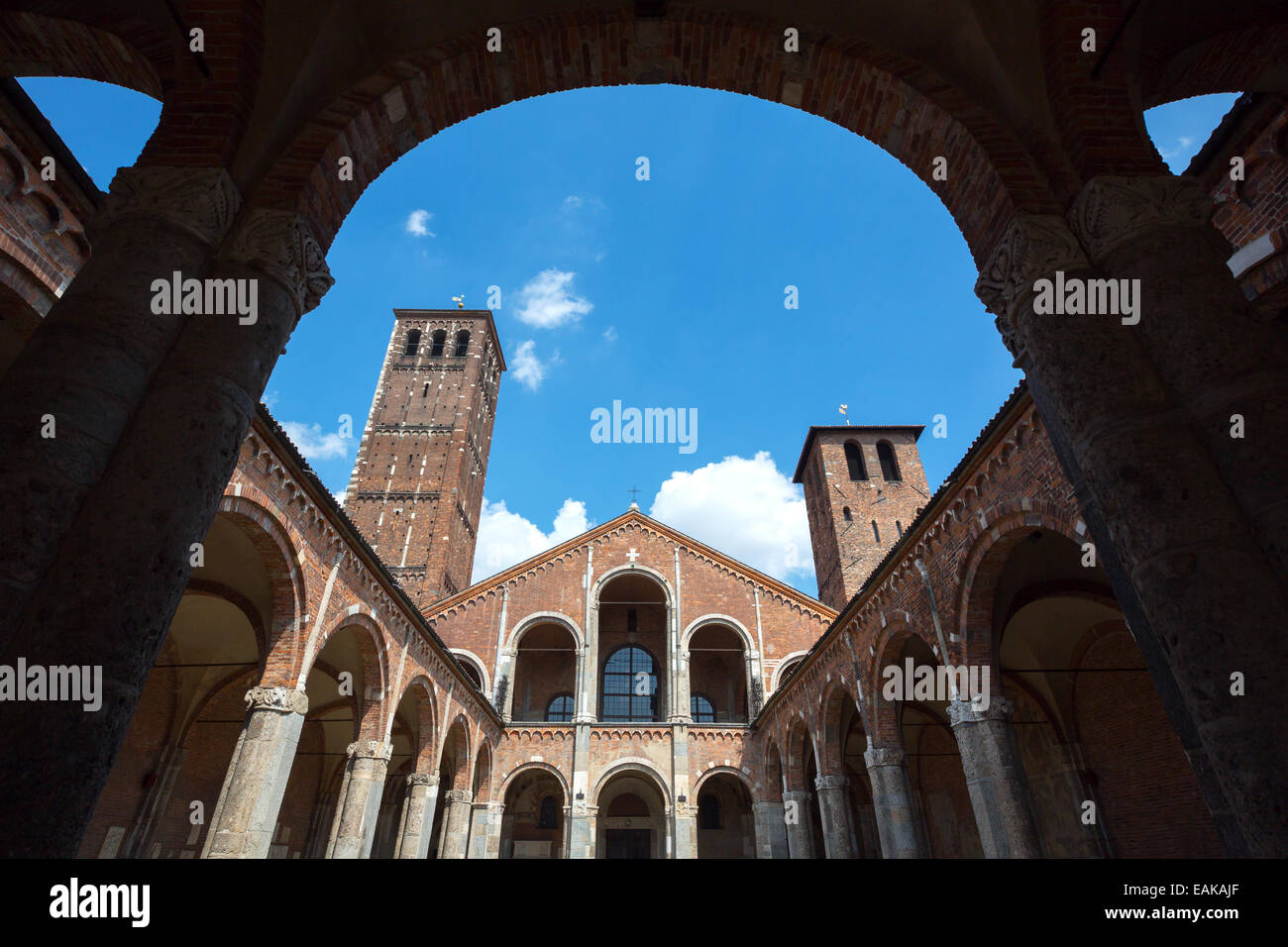 L'Italia, Milano, Sant Ambogio chiesa Foto Stock