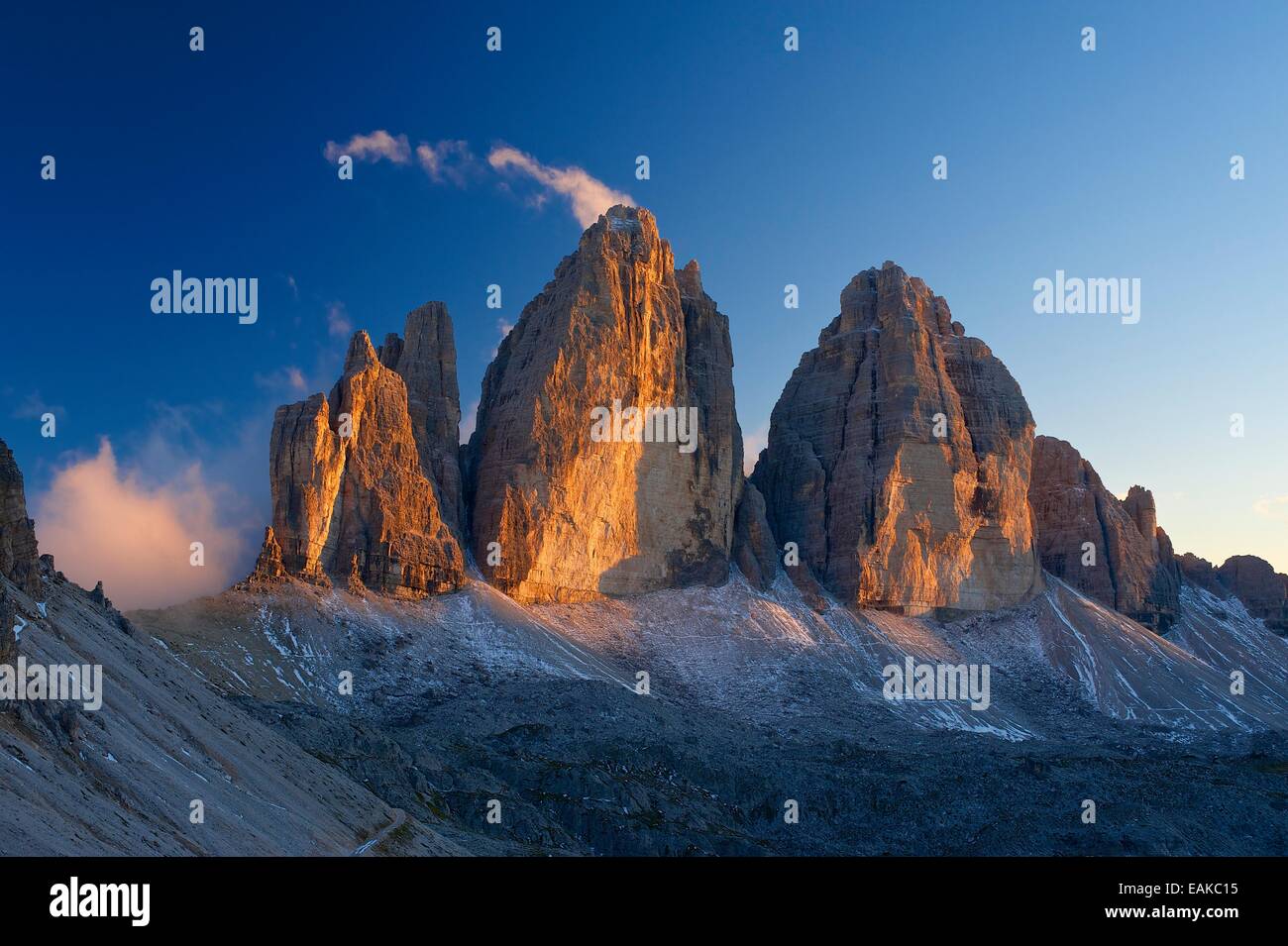 Fronte nord delle Tre Cime di Lavaredo, Sextner Dolomiten, Alto Adige Provincia, Trentino-Alto Adige, Italia Foto Stock